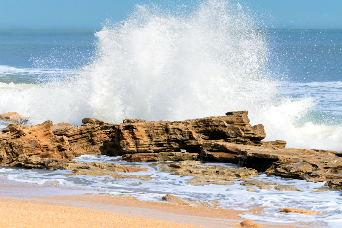 Crashing Waves
